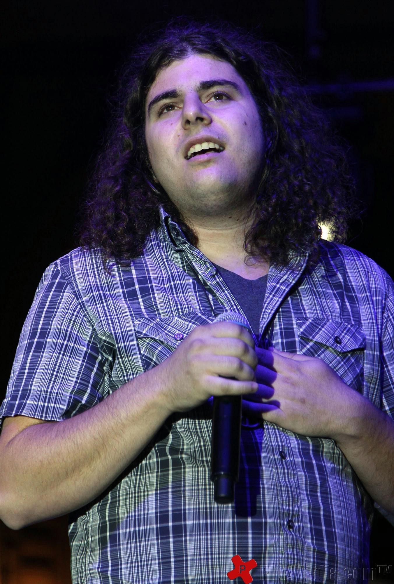 Aaron Lexi - 'Autism Is Awesomism' concert to benefit The Miracle Project held at The Grove | Picture 94930